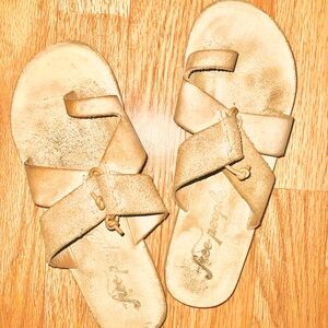 Free People Size 39 summer sandals
